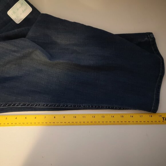 NWT Riders by Lee Ladies Size 24W Mid Rise Capri Length Jeans - Picture 9 of 10